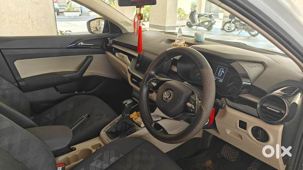Skoda Slavia Petrol 2024