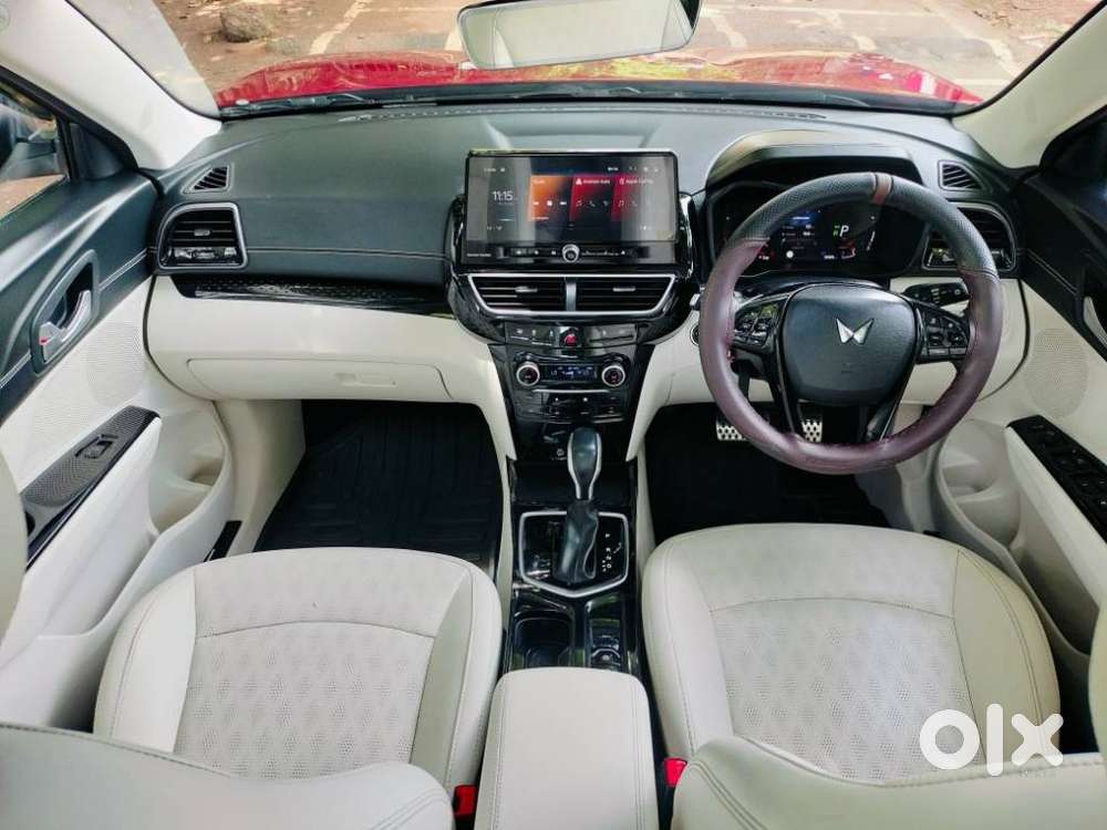 Mahindra Xuv 3xo Ax7l 1.2 Petrol At (pg), 2024, Petrol