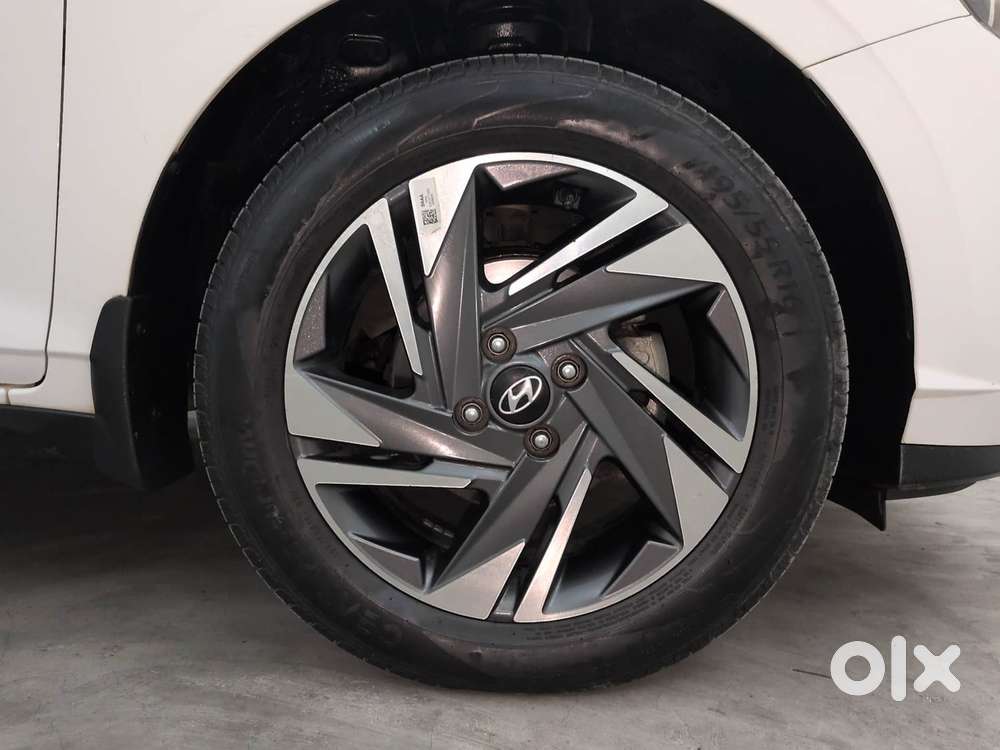 Hyundai New I20 1.2 Asta (o) Mt, 2023, Petrol