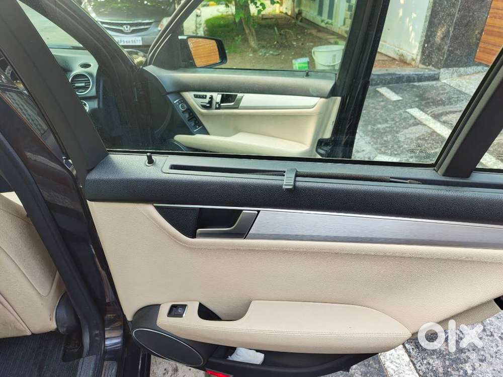 Sparingly Used C250 Black Color