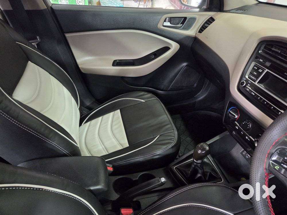 Hyundai I20 Sportz 1.2 Bs-iv, 2017, Petrol