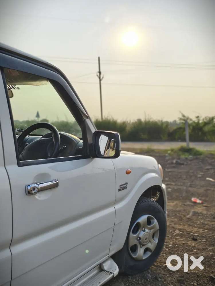 Mahindra Scorpio 2014