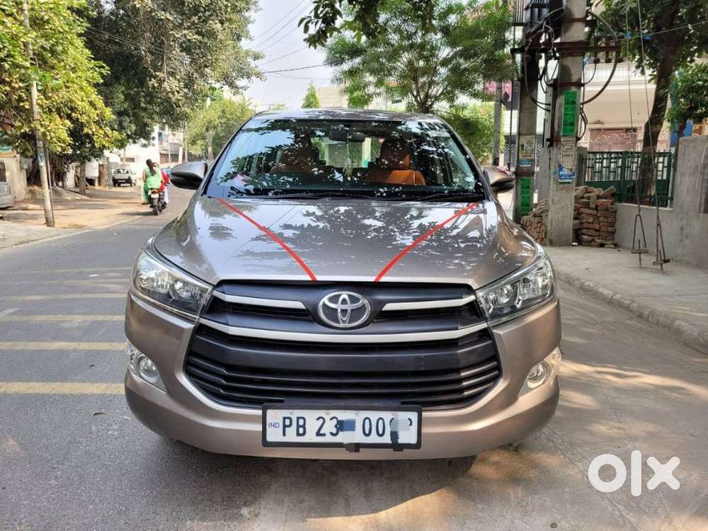 Toyota Innova Crysta 2.4 G Mt, 2019, Diesel