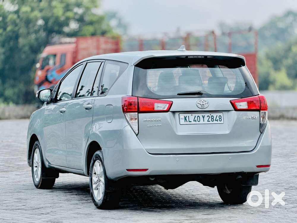 Toyota Innova Crysta 2.4 G Mt, 2017, Diesel