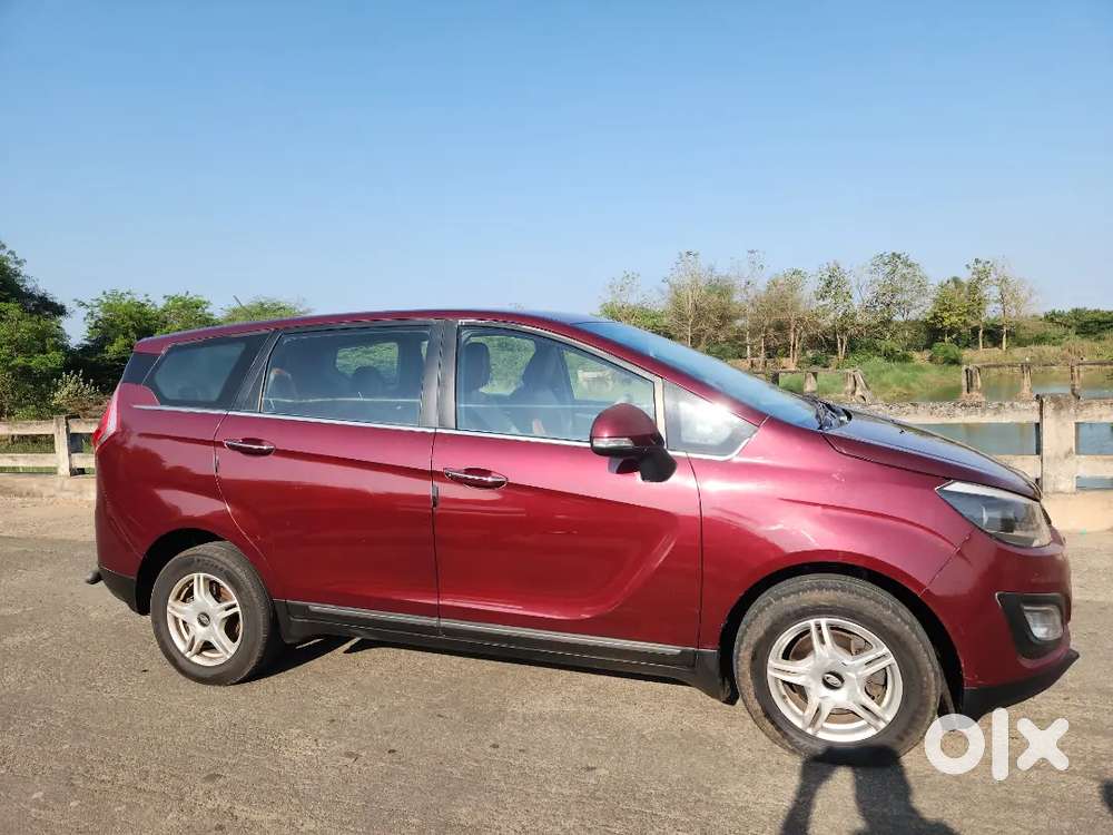 Mahindra Marazzo M6 2018 Diesel Well Maintained
