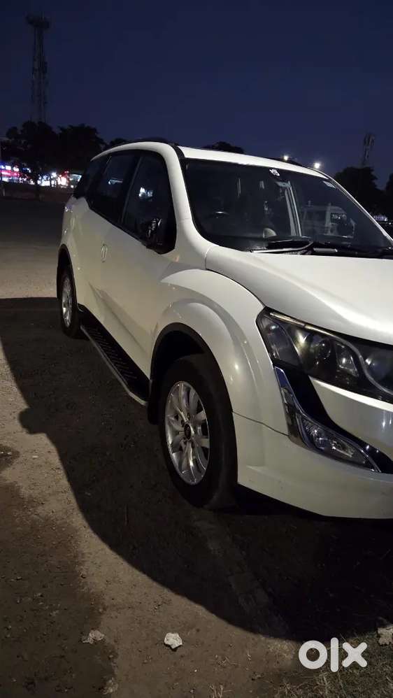Mahindra Xuv500 2016 Diesel 107000 Km Driven