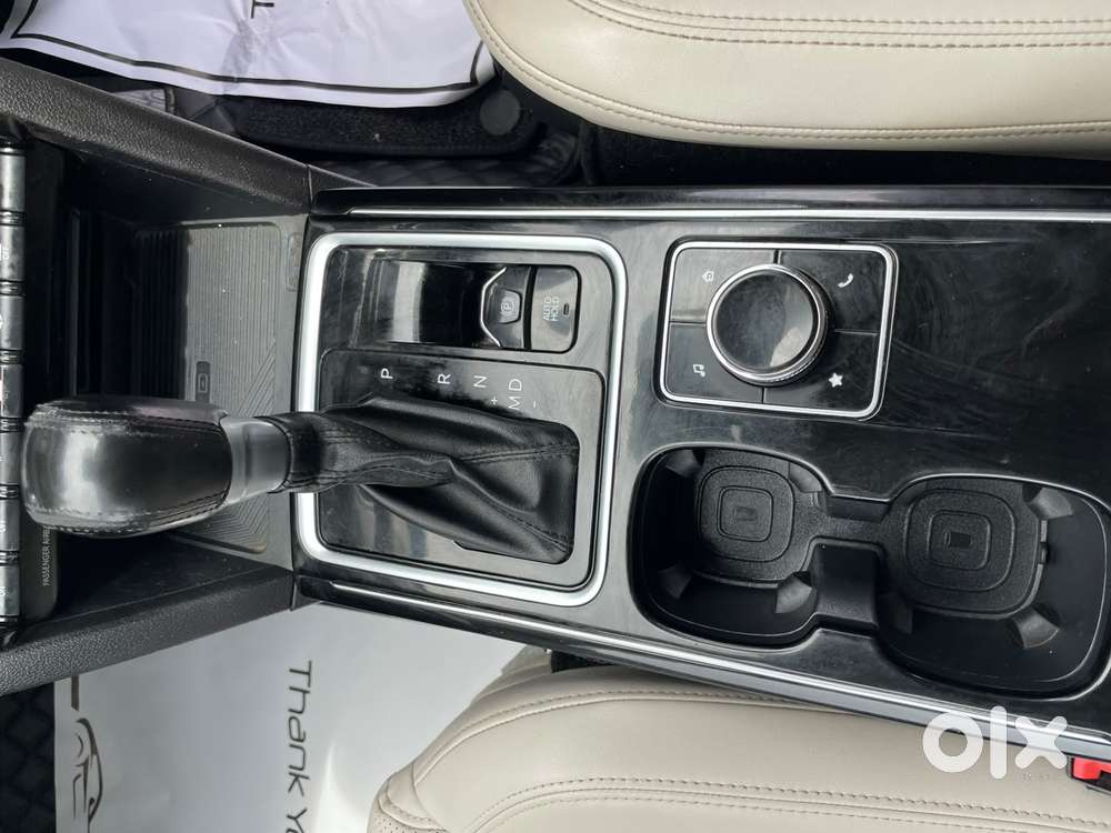 Mahindra Xuv700 2.0 Ax 7 Petrol At Str, 2021, Petrol