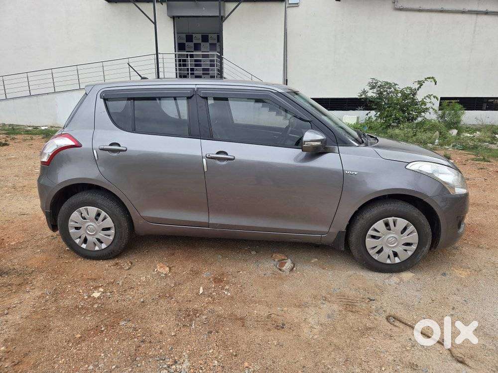 Maruti Suzuki Swift VXi + Manual, 2012, Petrol
