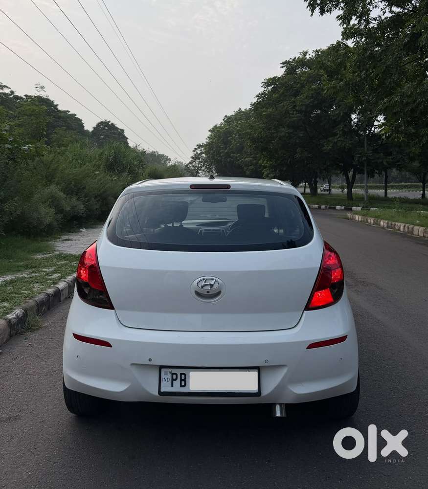 Hyundai I20 Sportz Option 1.4 Crdi, 2012, Diesel