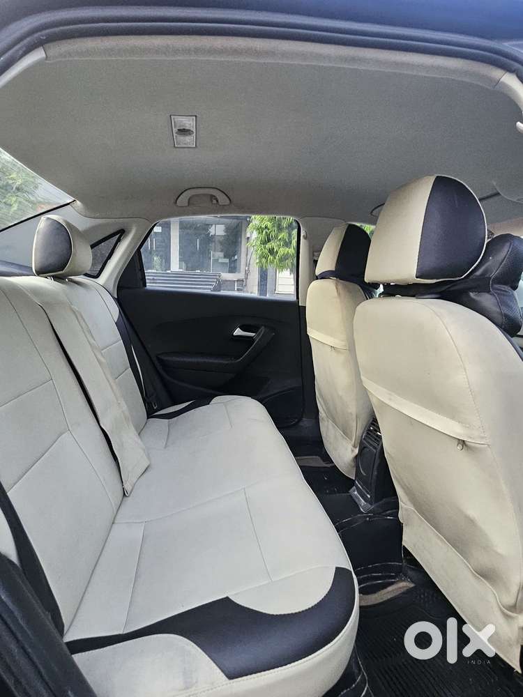 Volkswagen Vento 1.2 Tsi Highline Plus At, 2017, Petrol