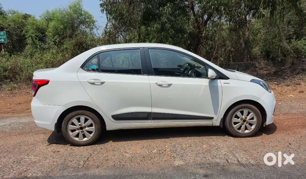 Hyundai Xcent 2016 Diesel Sx  Well Maintained Doctor Driven