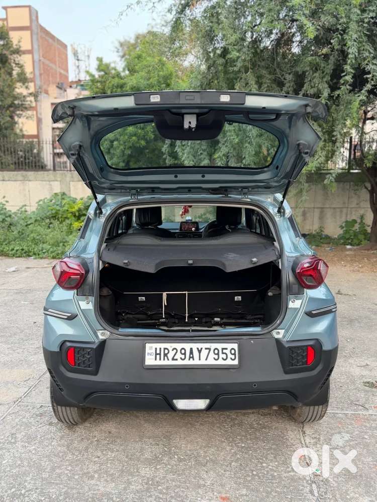 Tata Punch 1.2 Revotron Adventure Rhythm Pack Mt, 2022, Petrol