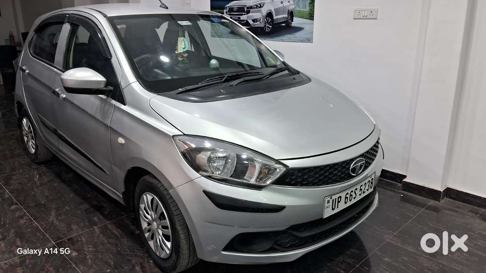 Tata Tiago 1.2 Revotron Xm, 2017, Petrol