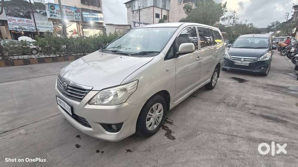 Toyota Innova 2.5 Gx (diesel) 7 Seater Bs Iv, 2012, Diesel