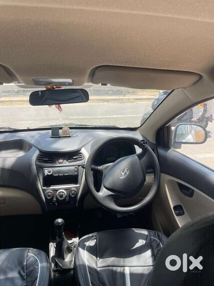 Hyundai Car Manual 2012