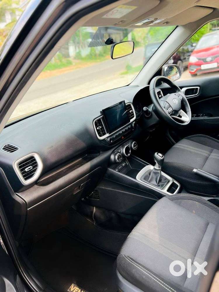 Hyundai Venue 1.0l Turbo Gdi Sx Mt, 2021, Petrol