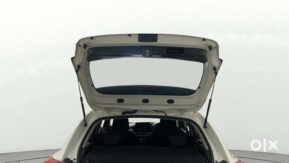 Maruti Suzuki Baleno Zeta Cvt, 2023, Petrol