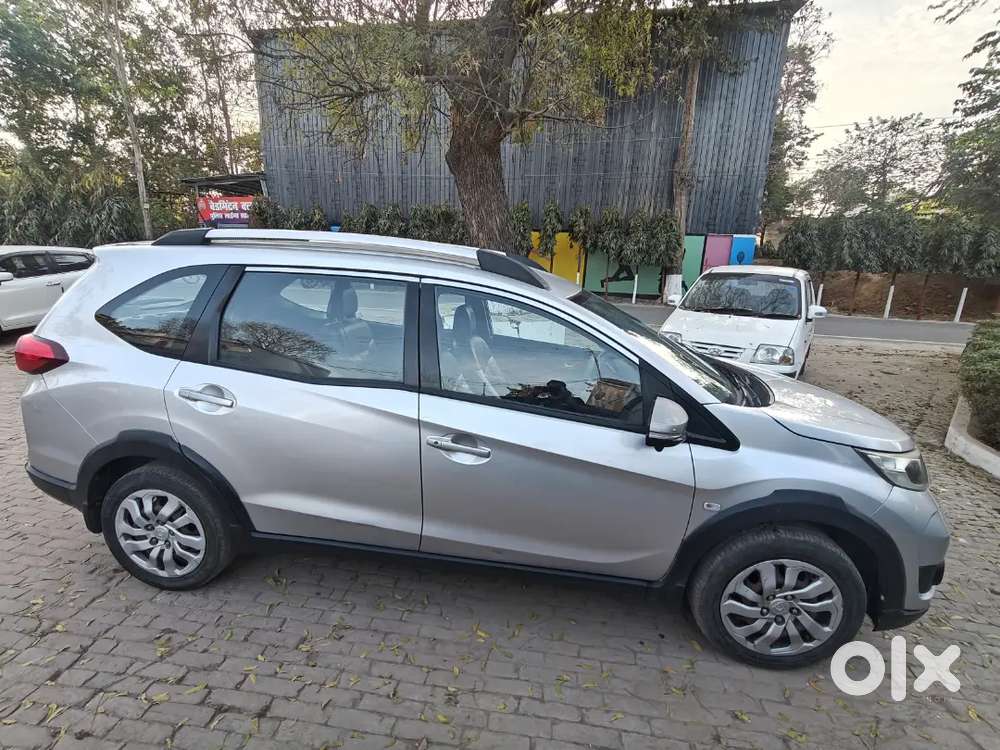 Honda Br-v  Diesel Well Maintained 7 Seater