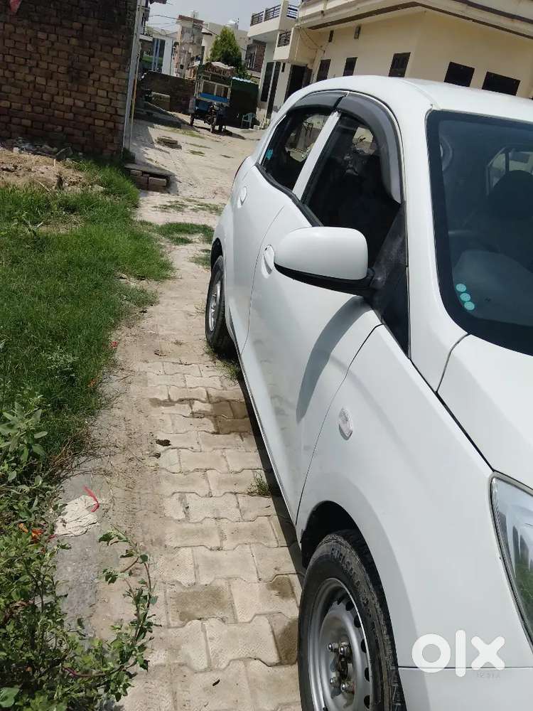 Hyundai Santro Magna 2018