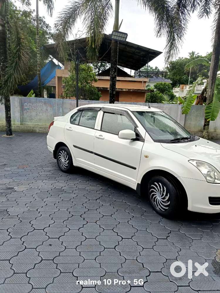 Maruti Suzuki Dzire 2011 Petrol Manual