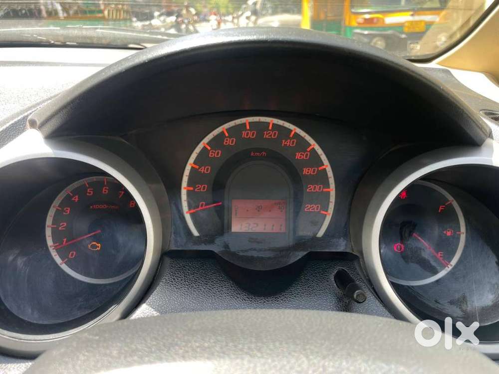 Honda Jazz Top Model Mt