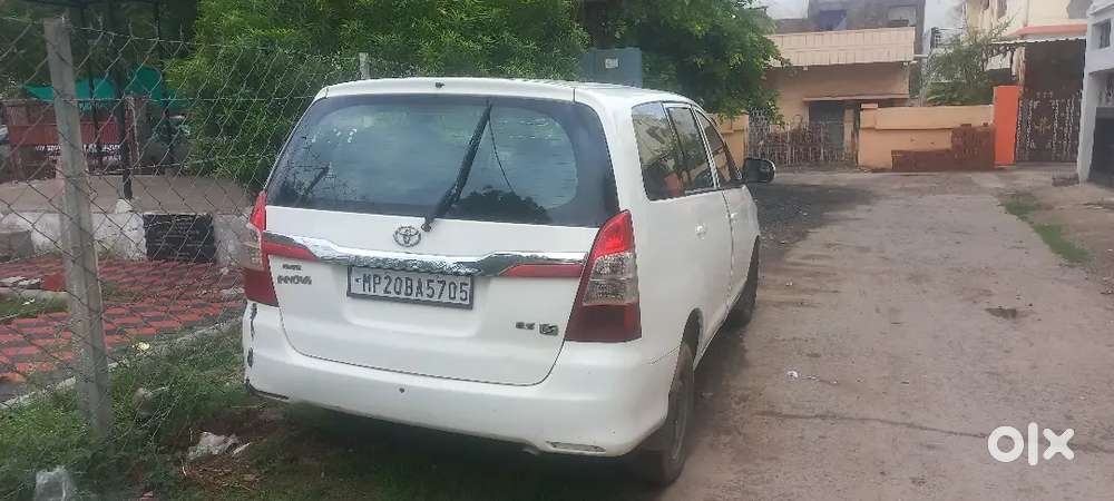Toyota Innova 2015 Urgent Sale