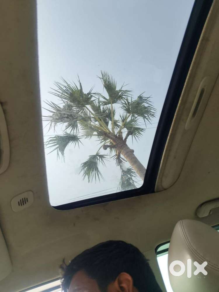 Mahindra Xuv300 2019 Diesel 135000 Km Driven