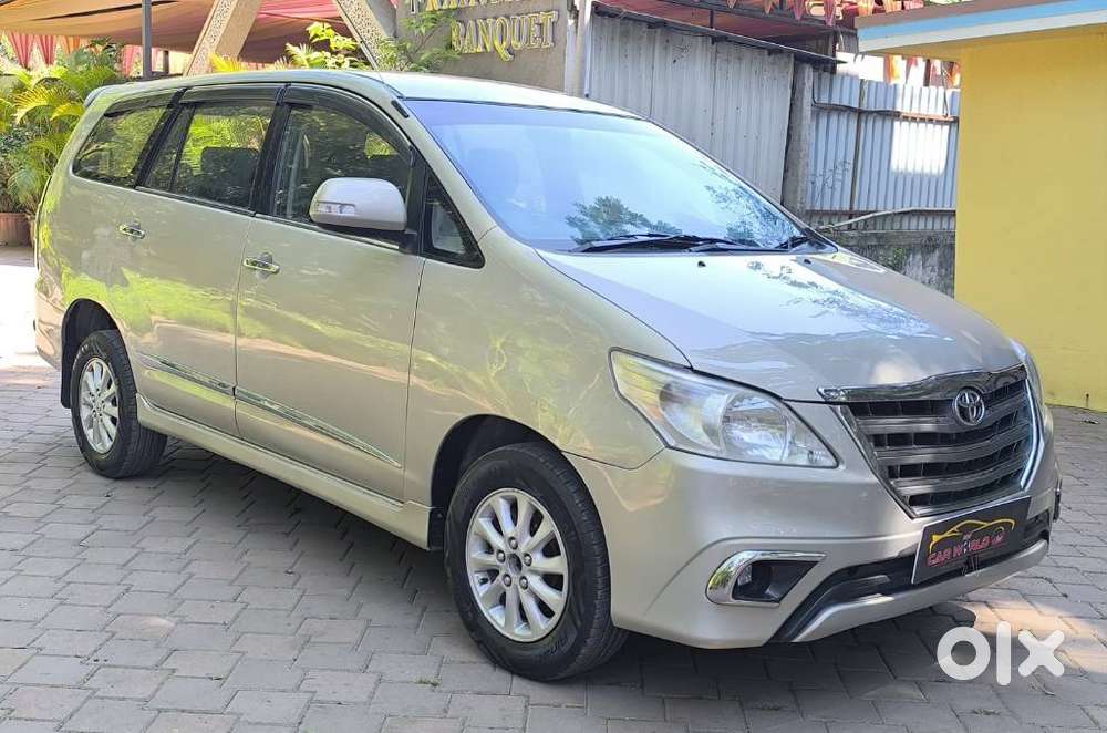 Toyota Innova 2.5 V 8 Str, 2013, Diesel