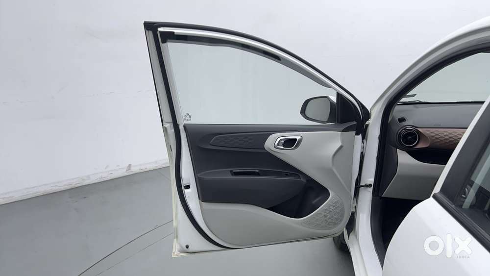 Hyundai Aura Sx Plus Crdi Automatic, 2022, Diesel