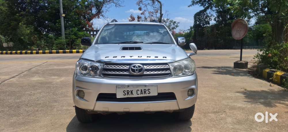 Toyota Fortuner 3.0 4x4 Manual, 2010, Diesel