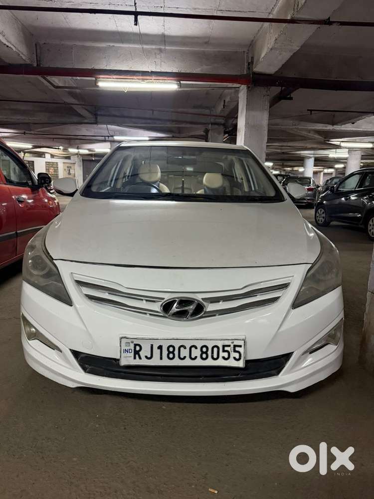 Hyundai Fluidic Verna 2015