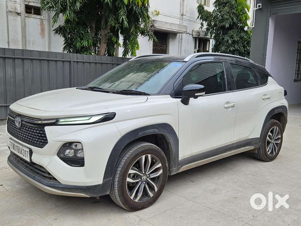 Toyota Urban Cruiser Taisor V 1.0 Petrol Mt, 2024, Petrol