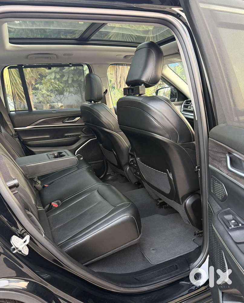 Jeep Grand Cherokee Limited (o) 4x4 At, 2024, Petrol