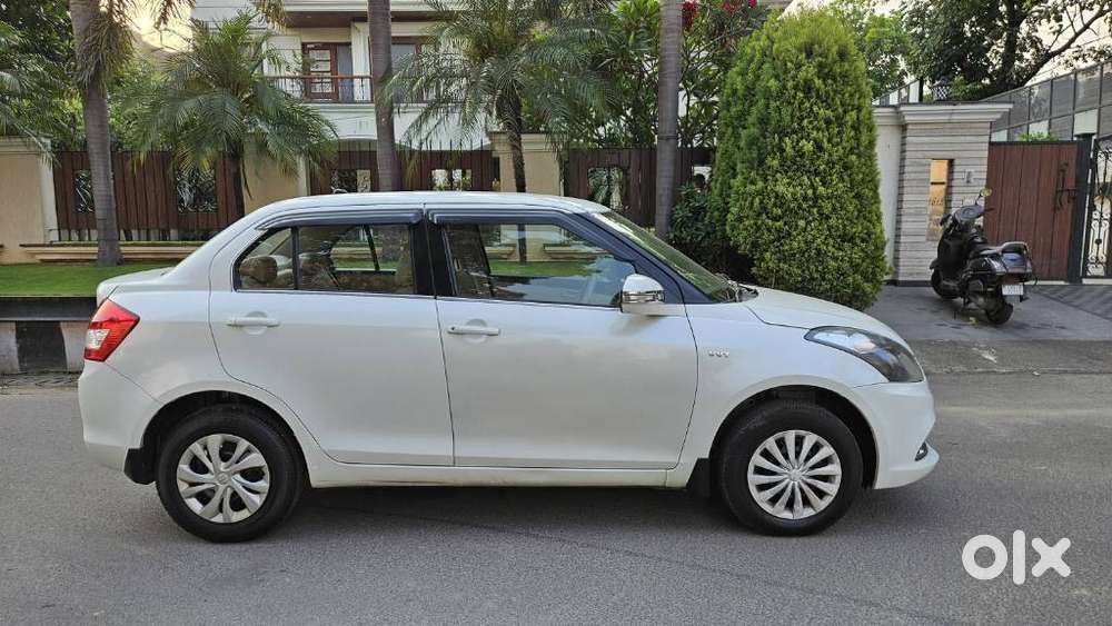 Maruti Suzuki Swift Dzire Vxi Optional, 2015, Petrol