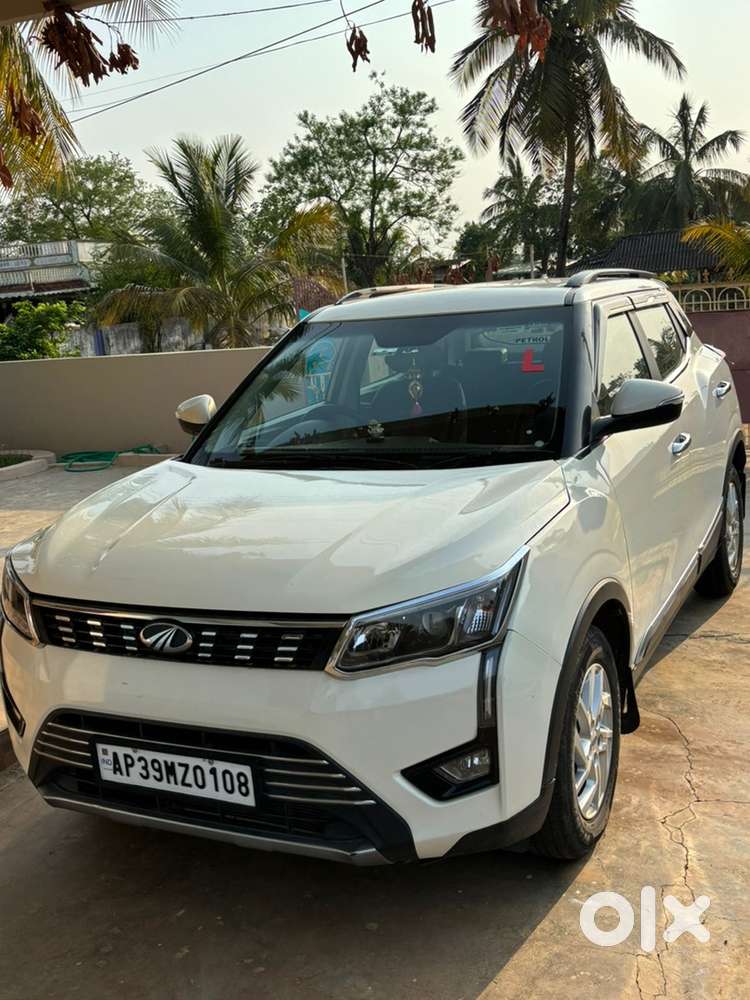 Mahindra Xuv300 Petrol 2022