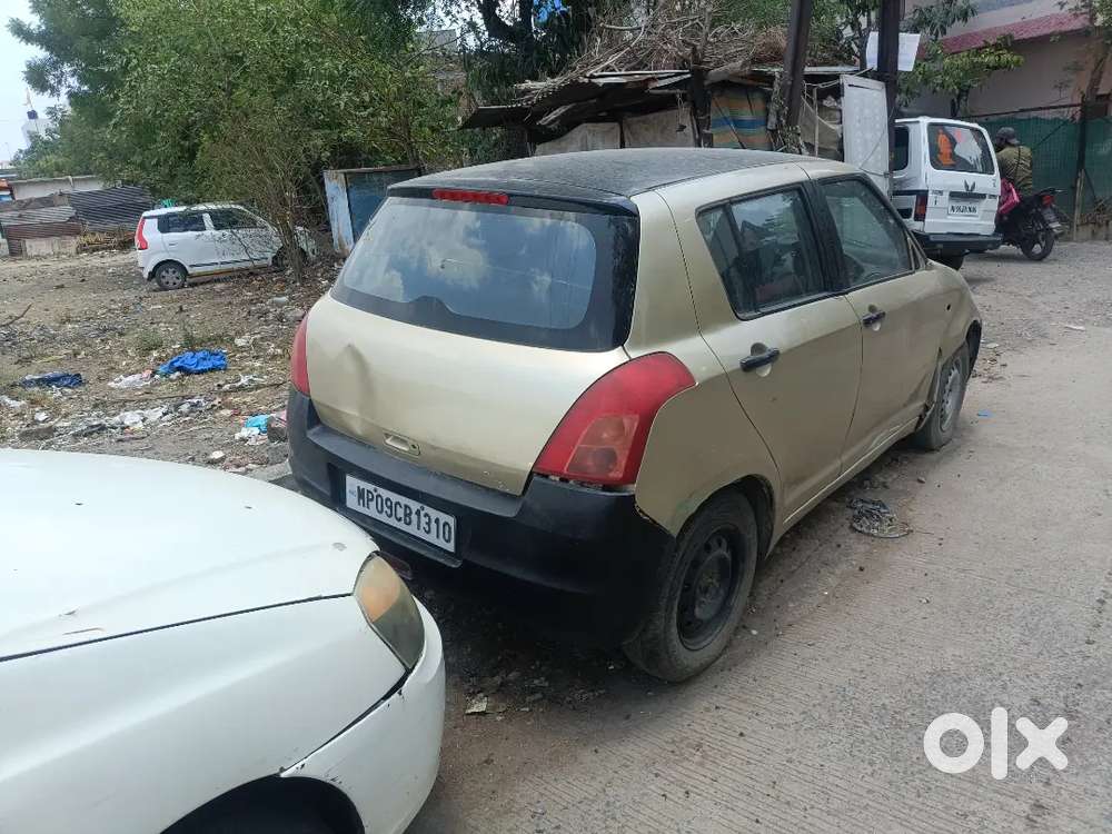Maruti Suzuki Swift 2007 Cng & Petrol 90000 Km Driven