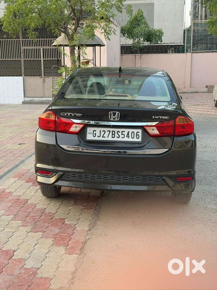 Honda Petrol Car 2017