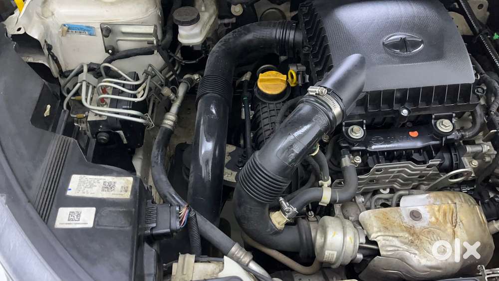 Tata Nexon 1.2 Revotron Xza Plus (o) Dual Tone, 2022, Petrol