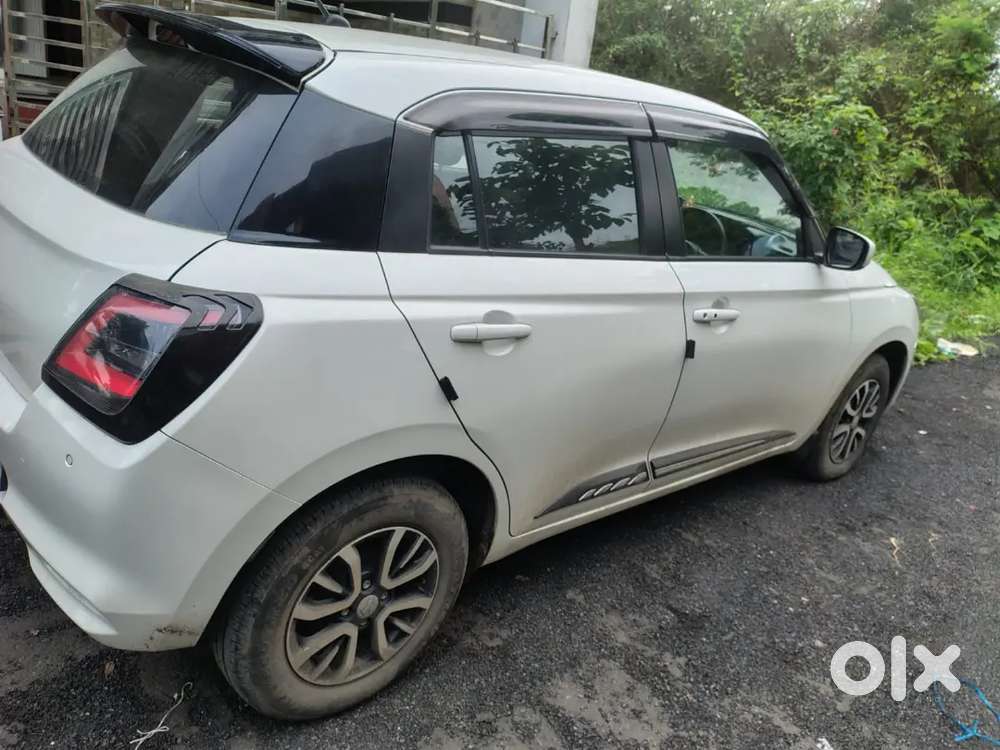 2025 Swift Vxi Optional  19,600 Km  Excellent Condition