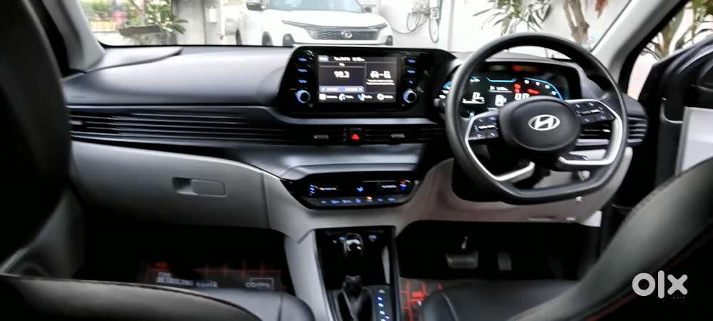 Hyundai I20 Sportz 1.2 Ivt Dual Tone, 2024, Petrol