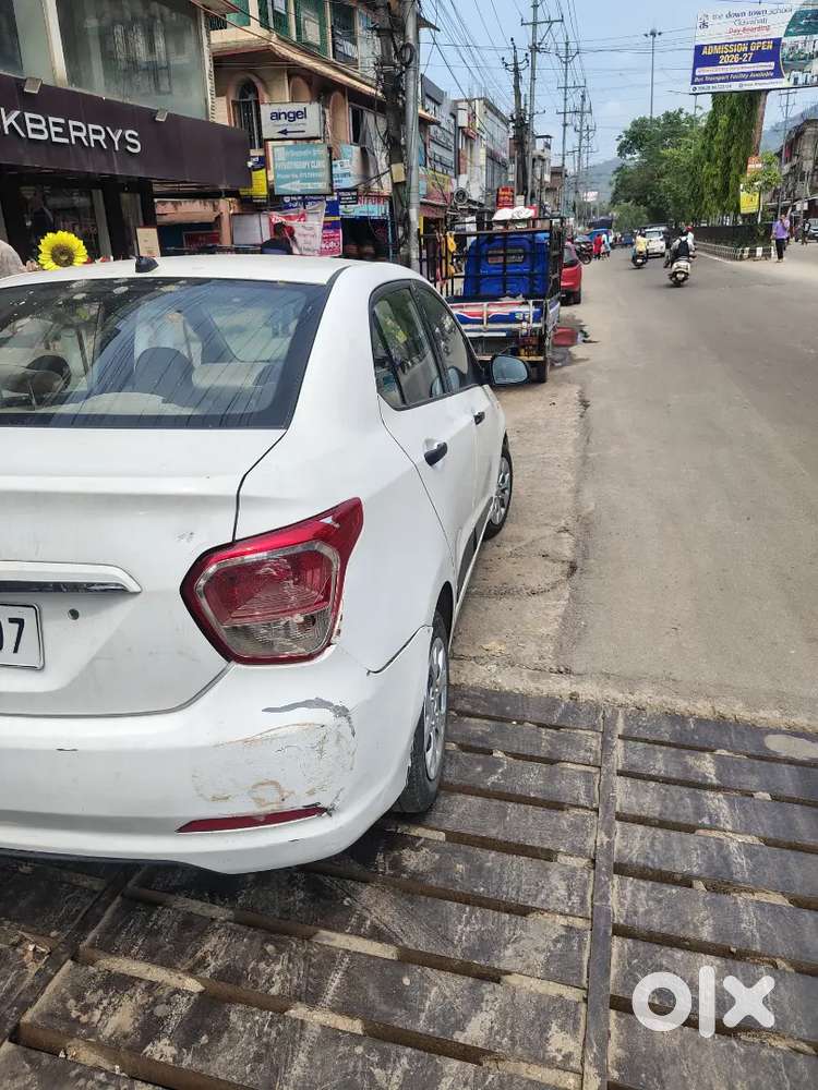 Hyundai Xcent 2015 Diesel 136000 Km Driven