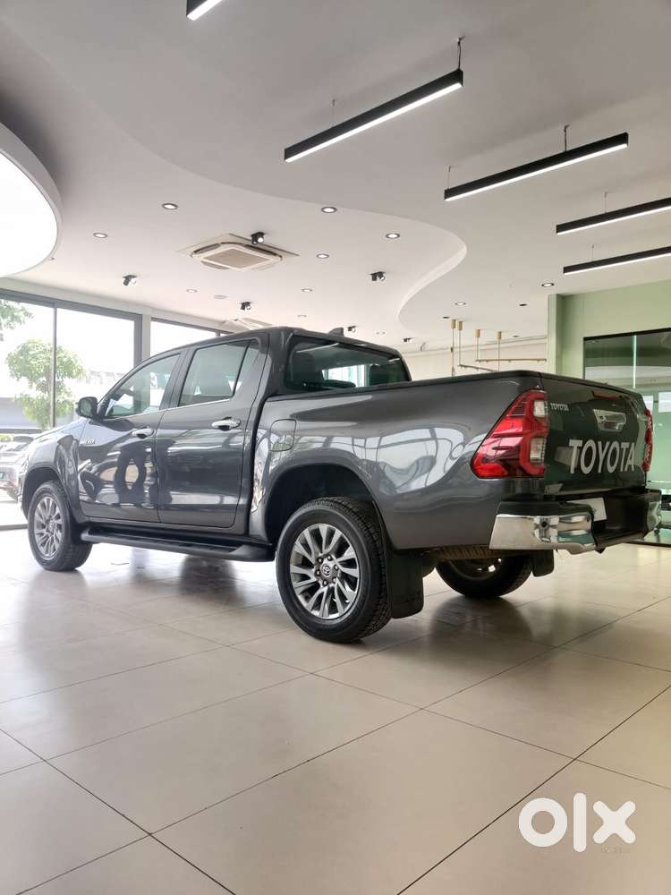 Toyota Hilux High Diesel Turbo Automatic, 2024, Diesel