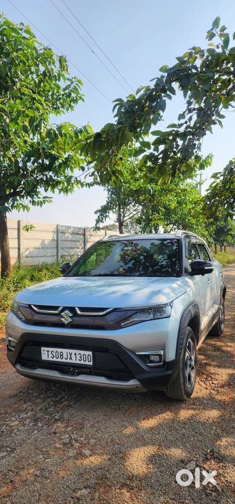 2023 Brezza Zxi+ At Dual Tone | 1 Owner | Sunroof | Negotiable