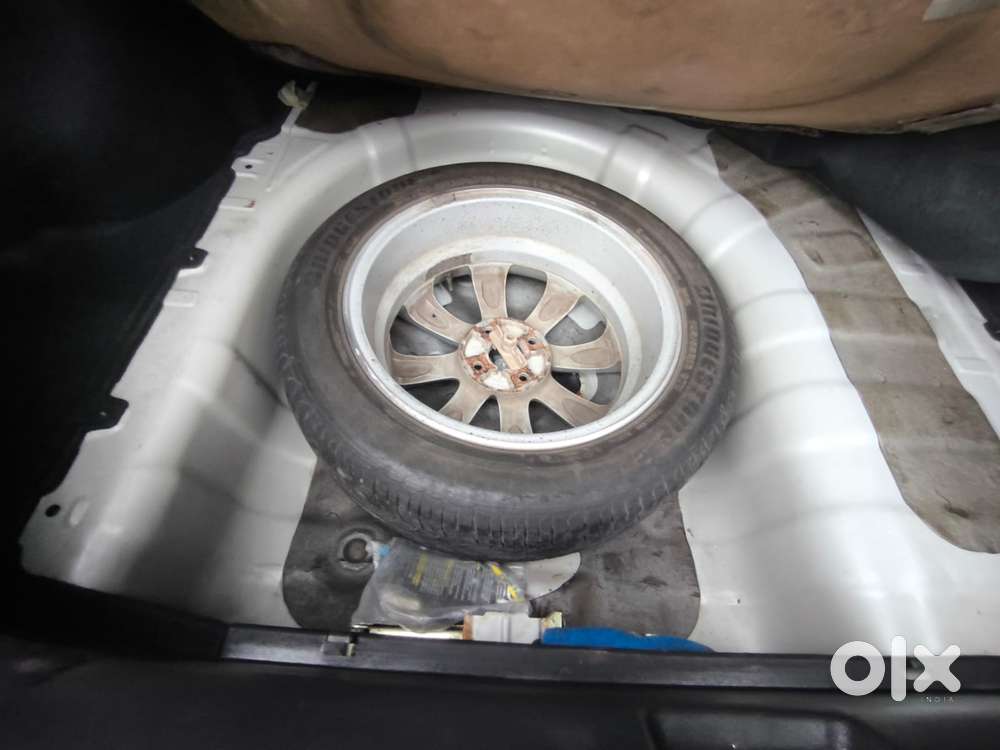 Hyundai Verna Fluidic 1.6 Vtvt Sx Opt, 2013, Petrol