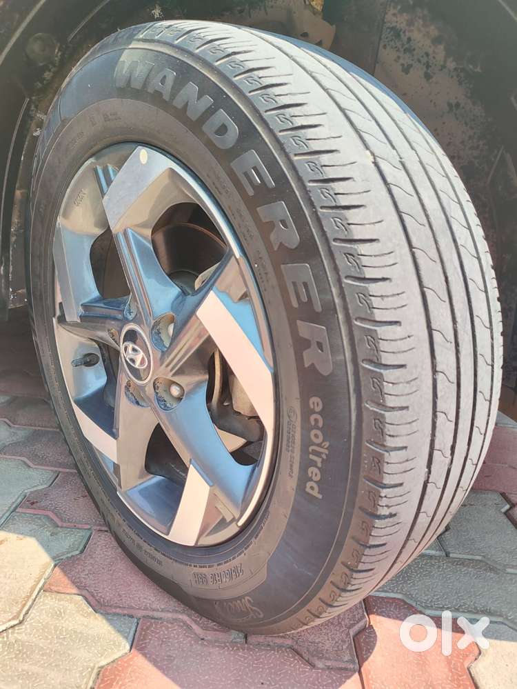 Hyundai Venue, 2021, Petrol