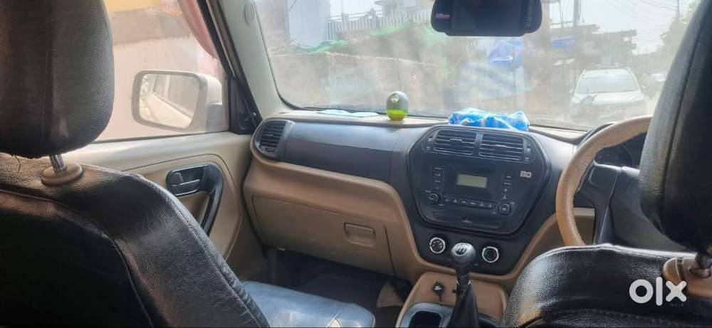 Mahindra Bolero Neo 2018 Diesel Well Maintained
