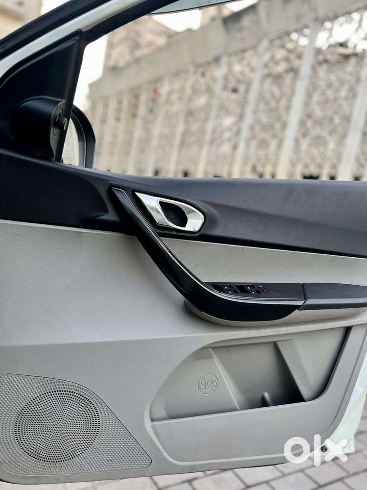 Tata Tiago 1.05 Revotorq Xz, 2016, Cng & Hybrids