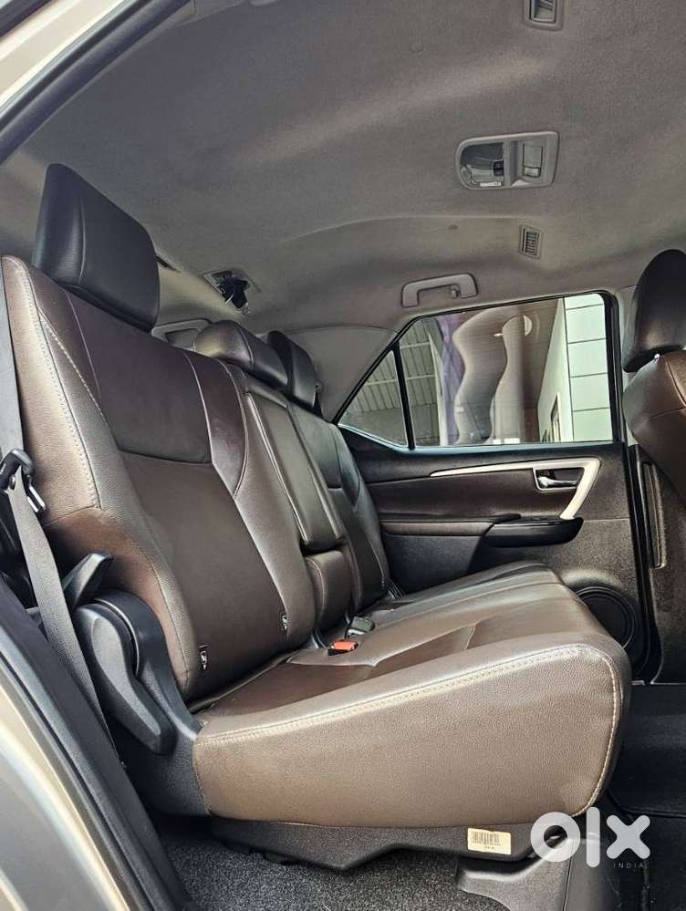 Toyota Fortuner 4x2 At 2.8 Diesel, 2019, Diesel