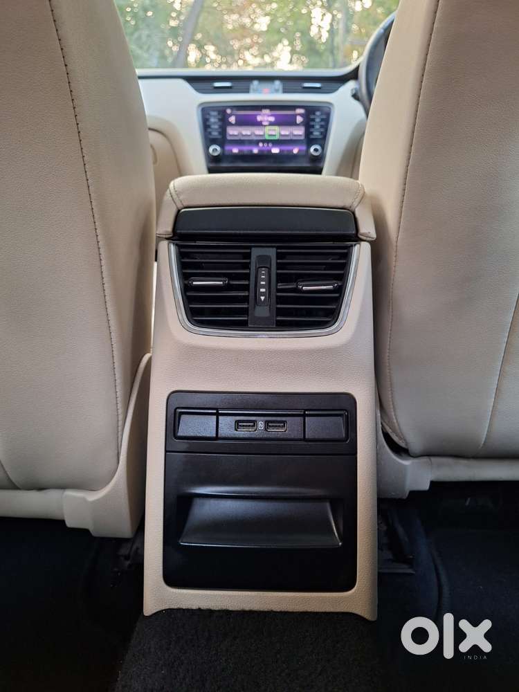 Skoda Octavia 1.8 Tsi At L K, 2017, Petrol