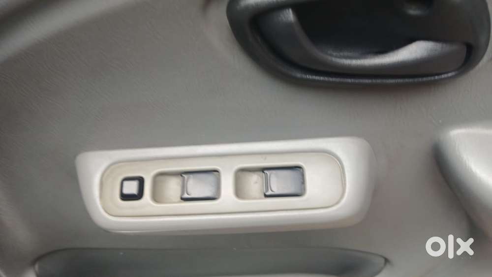 Maruti Suzuki Alto K10 2010-2014 Vxi, 2011, Petrol